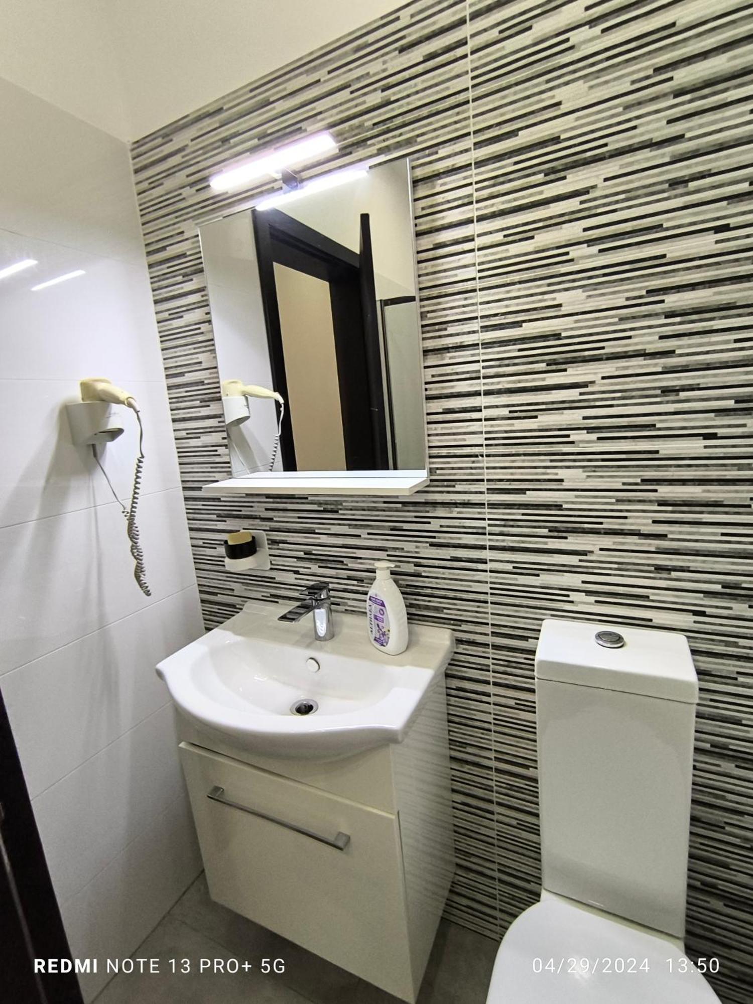 One Bedroom Tea Apartment Il-Gzira Exterior photo
